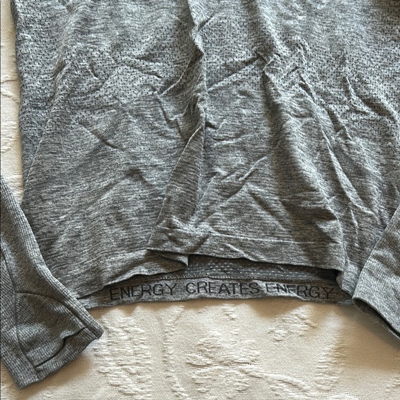 Lululemon running long Sleeve Women's Top - Picture 3 of 8